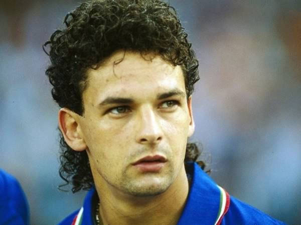 Tiểu sử Roberto Baggio: Tiền đạo cắm vĩ đại của nước Ý Tiểu sử Roberto Baggio: Tiền đạo cắm vĩ đại của nước Ý