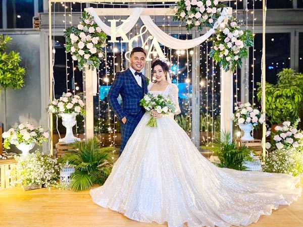 Trông thấy đi đám cưới Trông thấy đi đám cưới