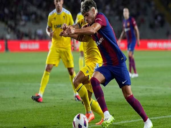 Bóng đá Quốc Tế ngày 4/12: Atletico Madrid thua Barcelona sát nút